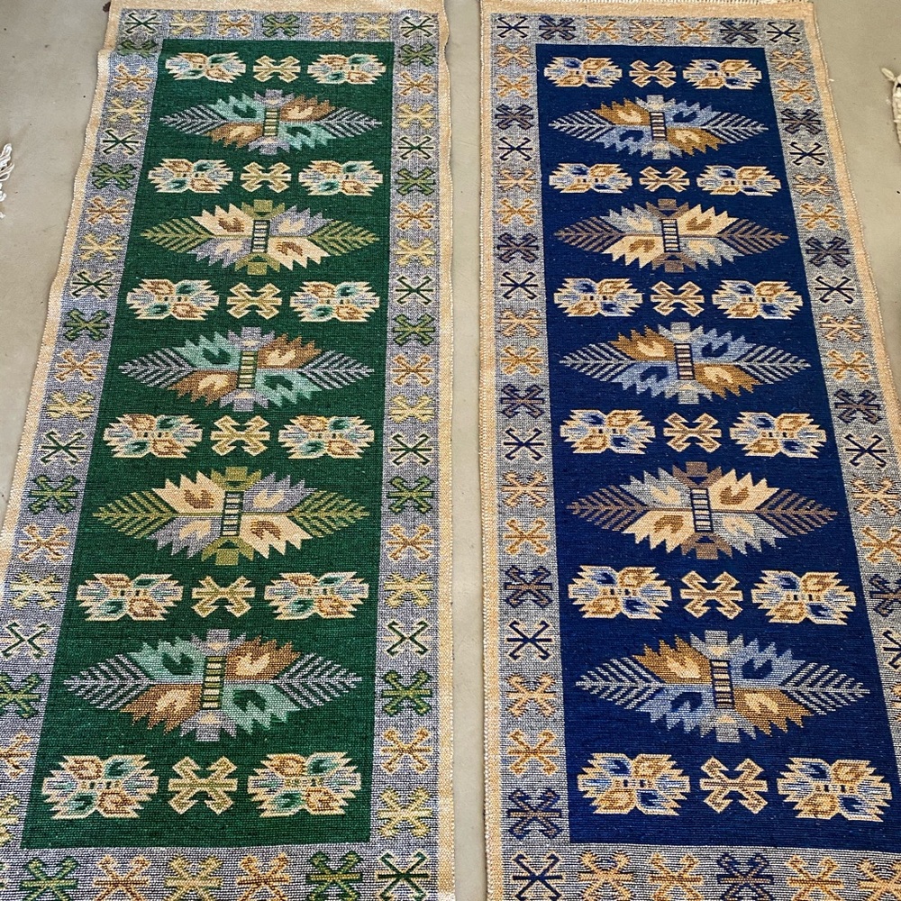 Green Reversible Runner - Picture 3 of 6